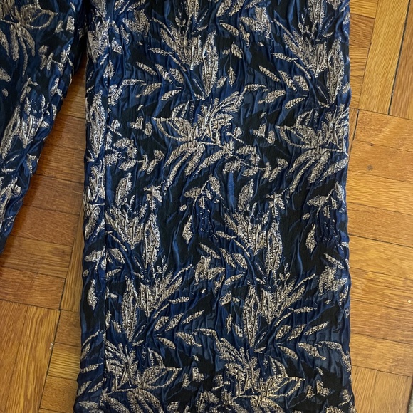 Let me Be Jackie Jacquard Cropped Pants - Picture 6 of 10